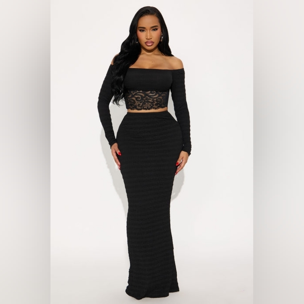 Fashion Nova Black Lace Skirt Set